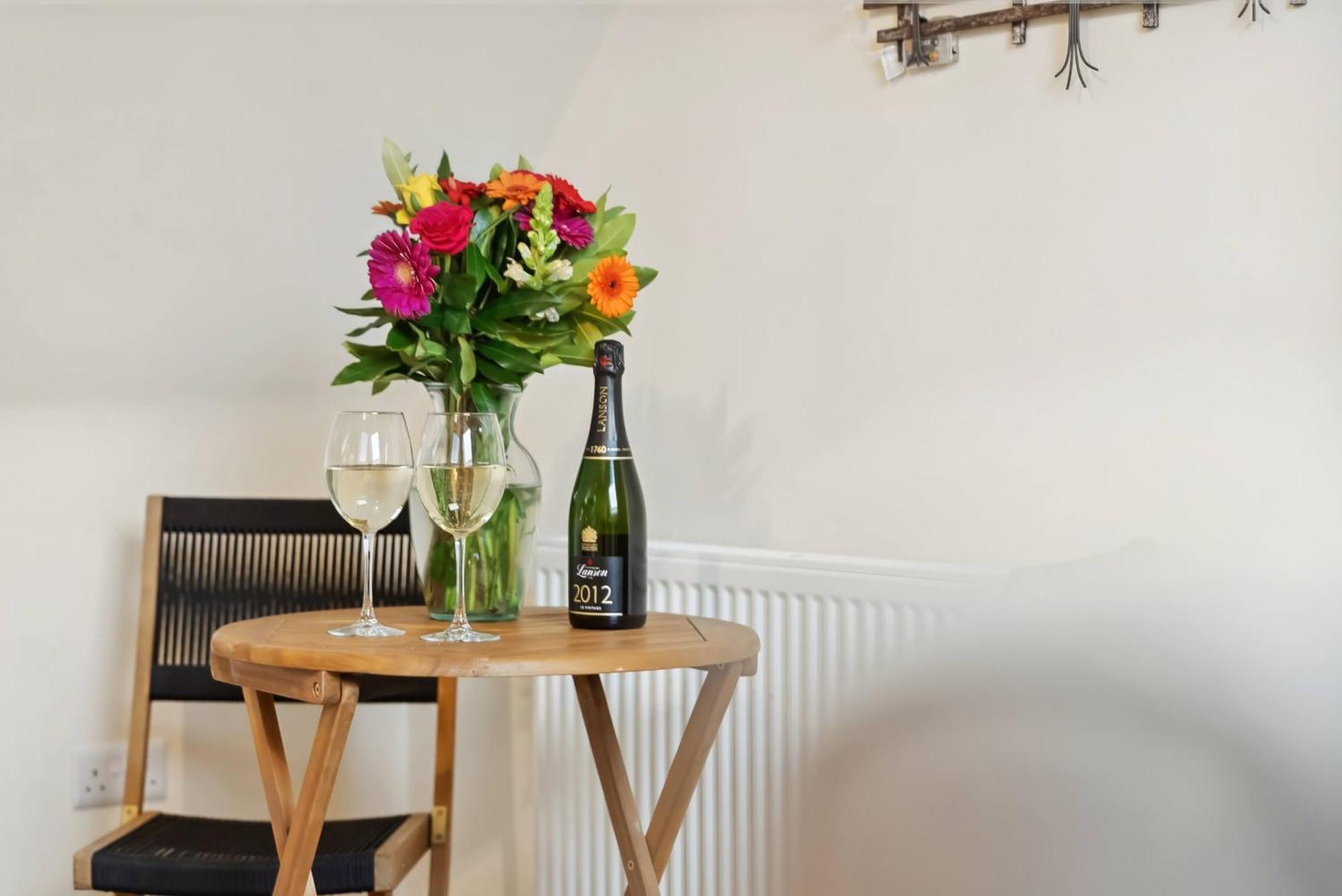 Beautiful Country Apartment, Rated Exceptional Coventry Exterior foto